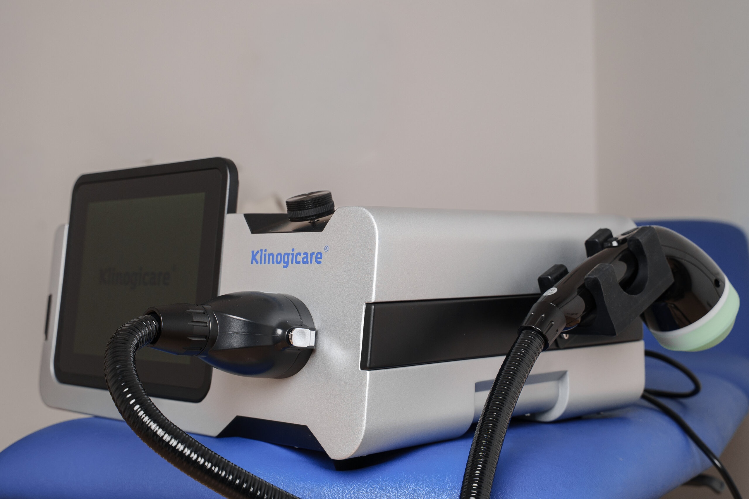 Applicatore Klinogicare Shockwave Storm Focus per terapia a onde d'urto focalizzate